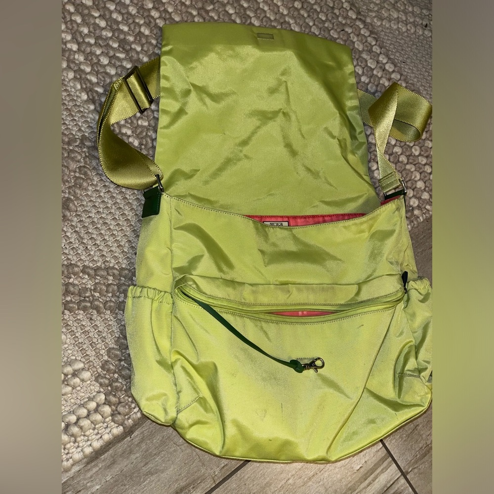 TUMI LIME GREEN LAPTOP BAG - Picture 3 of 7